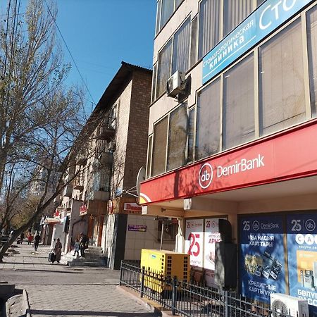 Аппартаментов В Золотом Квадрате Bishkek Habitación foto