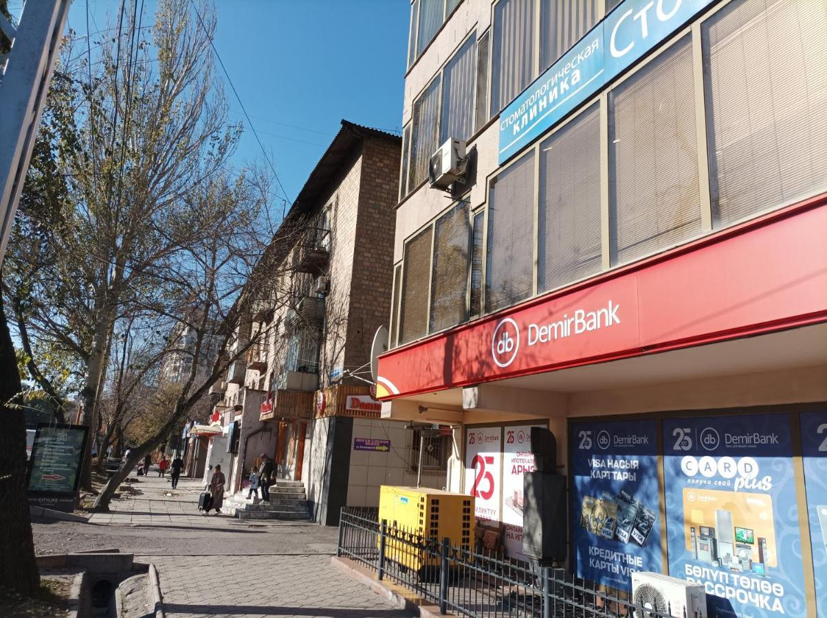 Аппартаментов В Золотом Квадрате Bishkek Habitación foto
